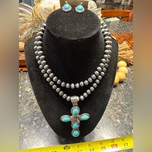 Elegant Turquoise and Silver Necklace with Cross Pendant